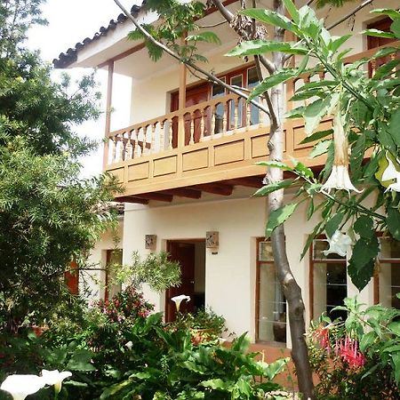 Kukuli Lodge B&B クスコ エクステリア 写真