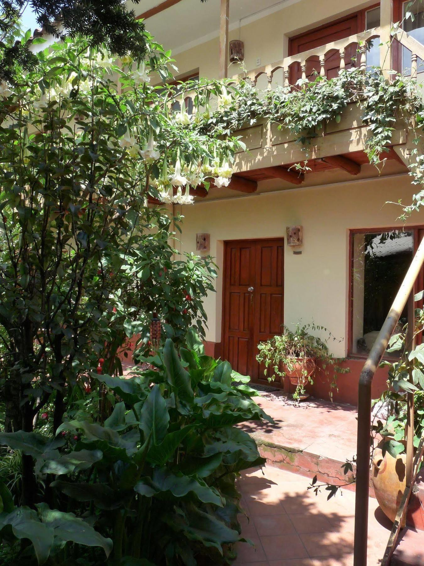 Kukuli Lodge B&B クスコ エクステリア 写真